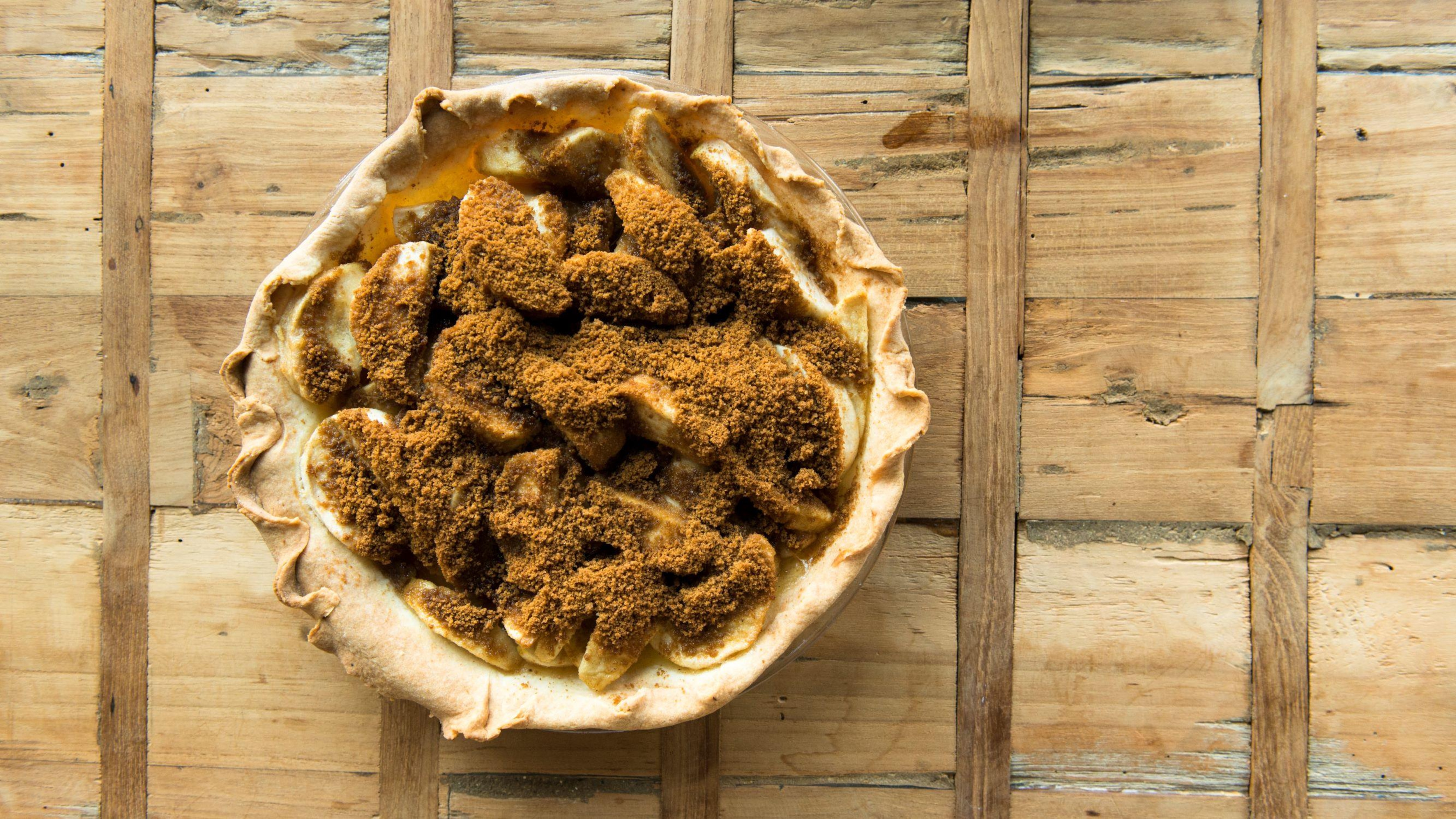 Ricardo Tarte Aux Pommes Et Au Gingembre Compote De Pommes Rose Ici Tou Tv