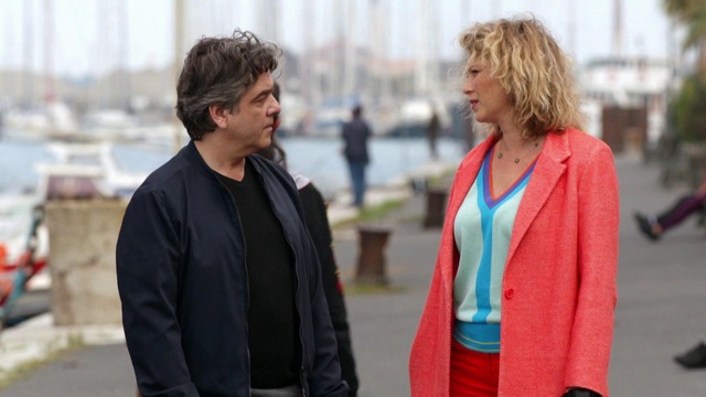 Candice Renoir Le Chien Est Le Meilleur Ami De L'homme Candice Renoir | Le chien est le meilleur ami de l'homme | ICI TOU.TV