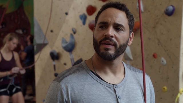 En Un Battement Saison 1 Acteur Turbulences | En un battement de coeur | ICI TOU.TV