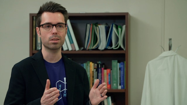 Les aventures du Pharmachien Hormonothérapie ICI TOU.TV